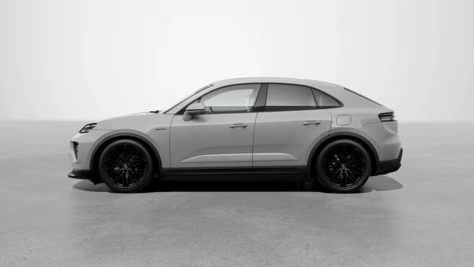 2026 Porsche Macan Electric - Image 11 of 30