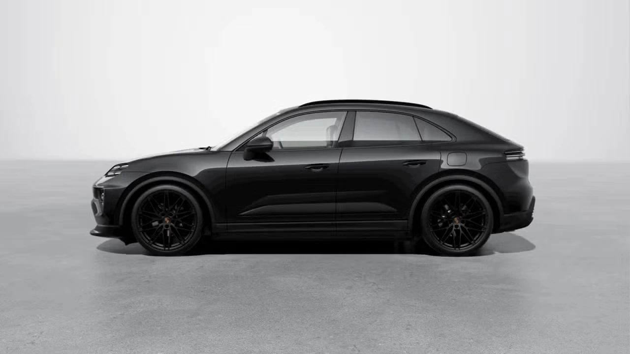 2026 Porsche Macan Electric - Image 12 of 31