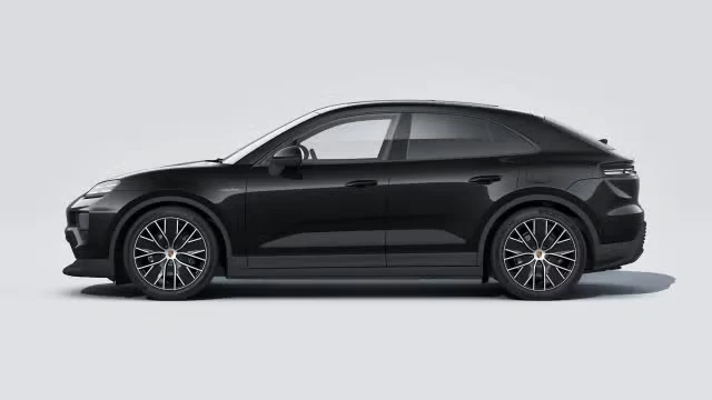 2026 Porsche Macan - Image 10 of 31