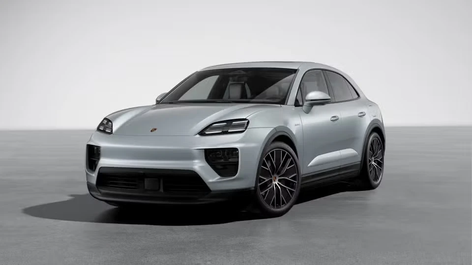 2026 Porsche Macan Electric - Image 3 of 30