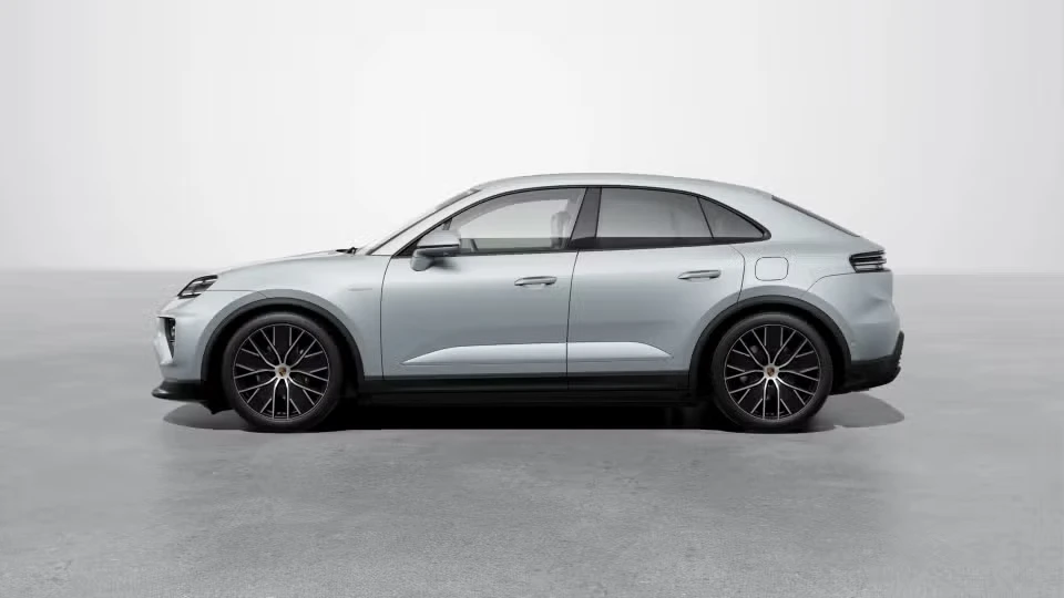 2026 Porsche Macan Electric - Image 11 of 30