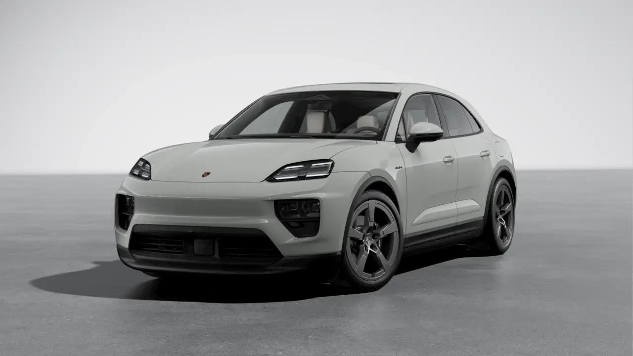2026 Porsche Macan Electric - Image 8 of 30