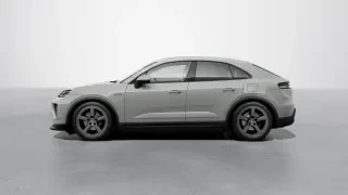 2026 Porsche Macan Electric - Image 13 of 30