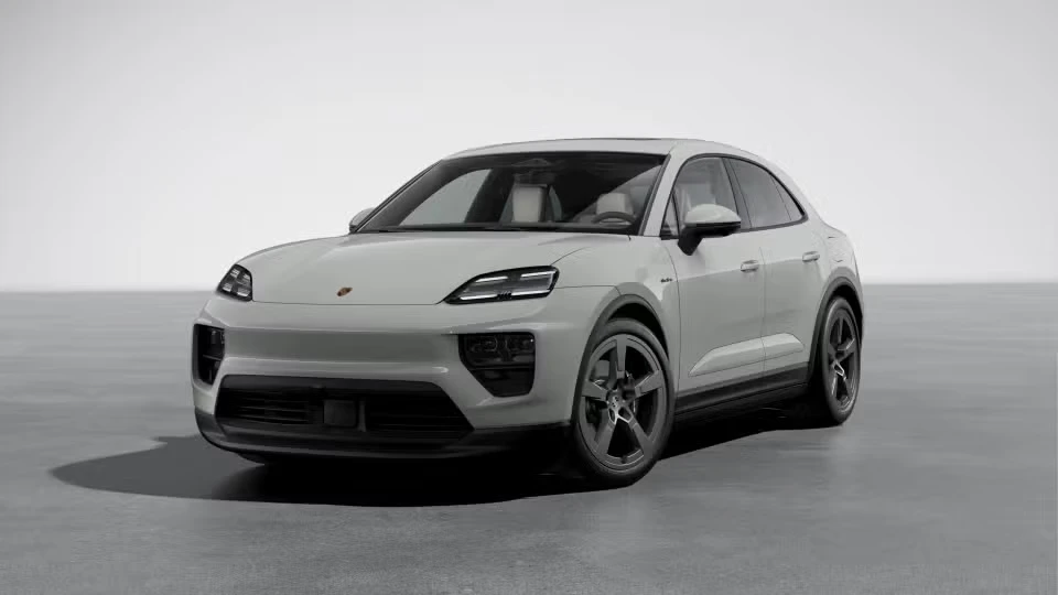 2026 Porsche Macan Electric - Image 3 of 30