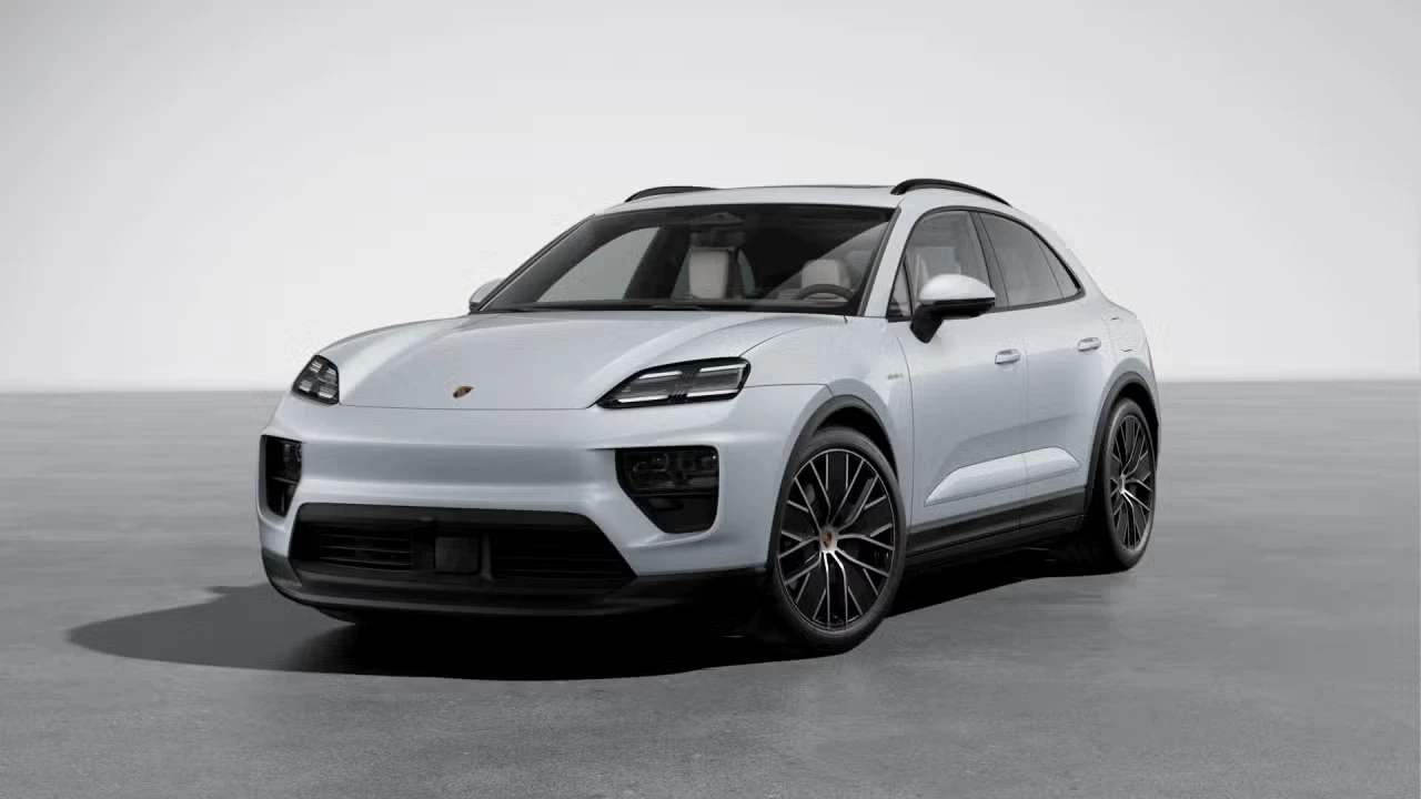 2026 Porsche Macan Electric - Image 4 of 31