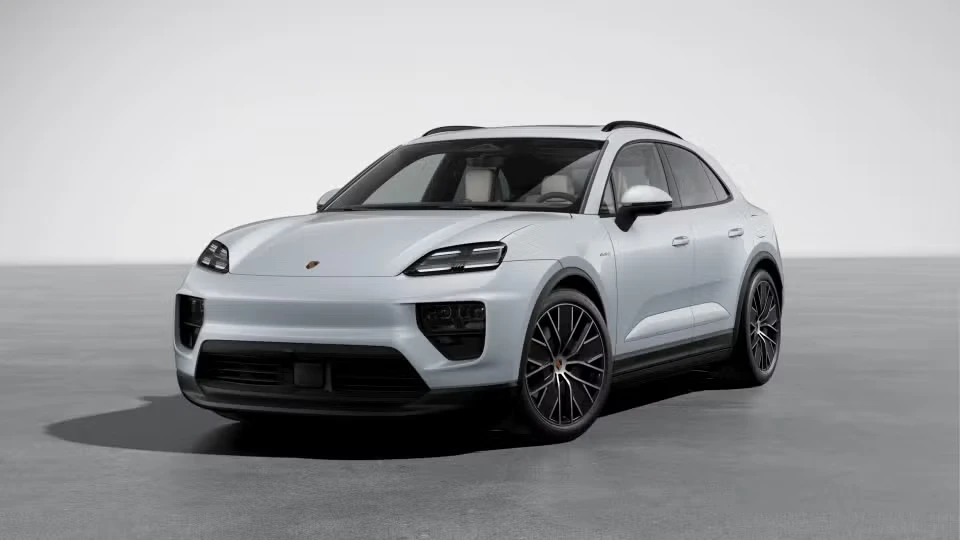 2026 Porsche Macan Electric - Image 3 of 31