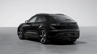 2026 Porsche Macan Electric - Image 21 of 31