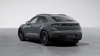 2026 Porsche Macan Electric - Image 17 of 31
