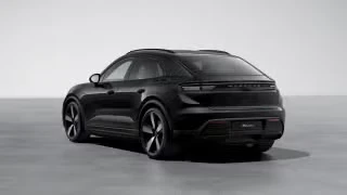 2026 Porsche Macan - Image 17 of 30
