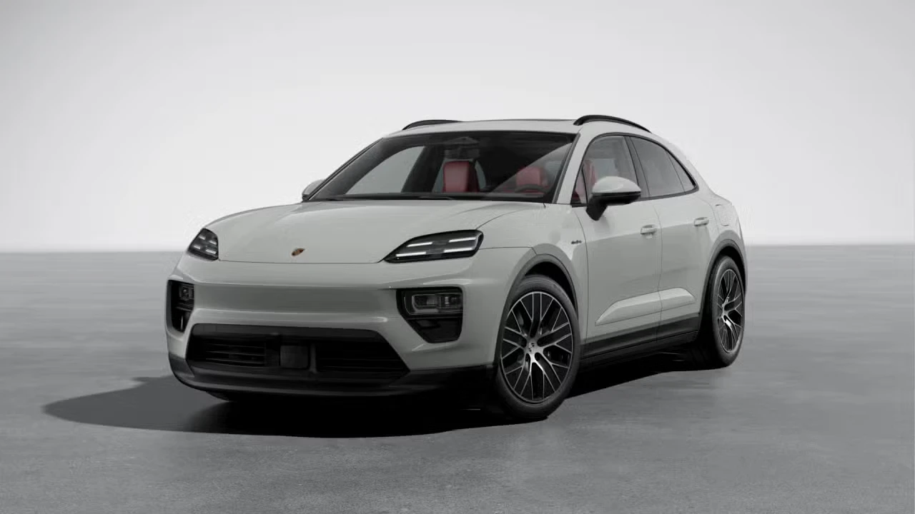 2026 Porsche Macan Electric - Image 4 of 31