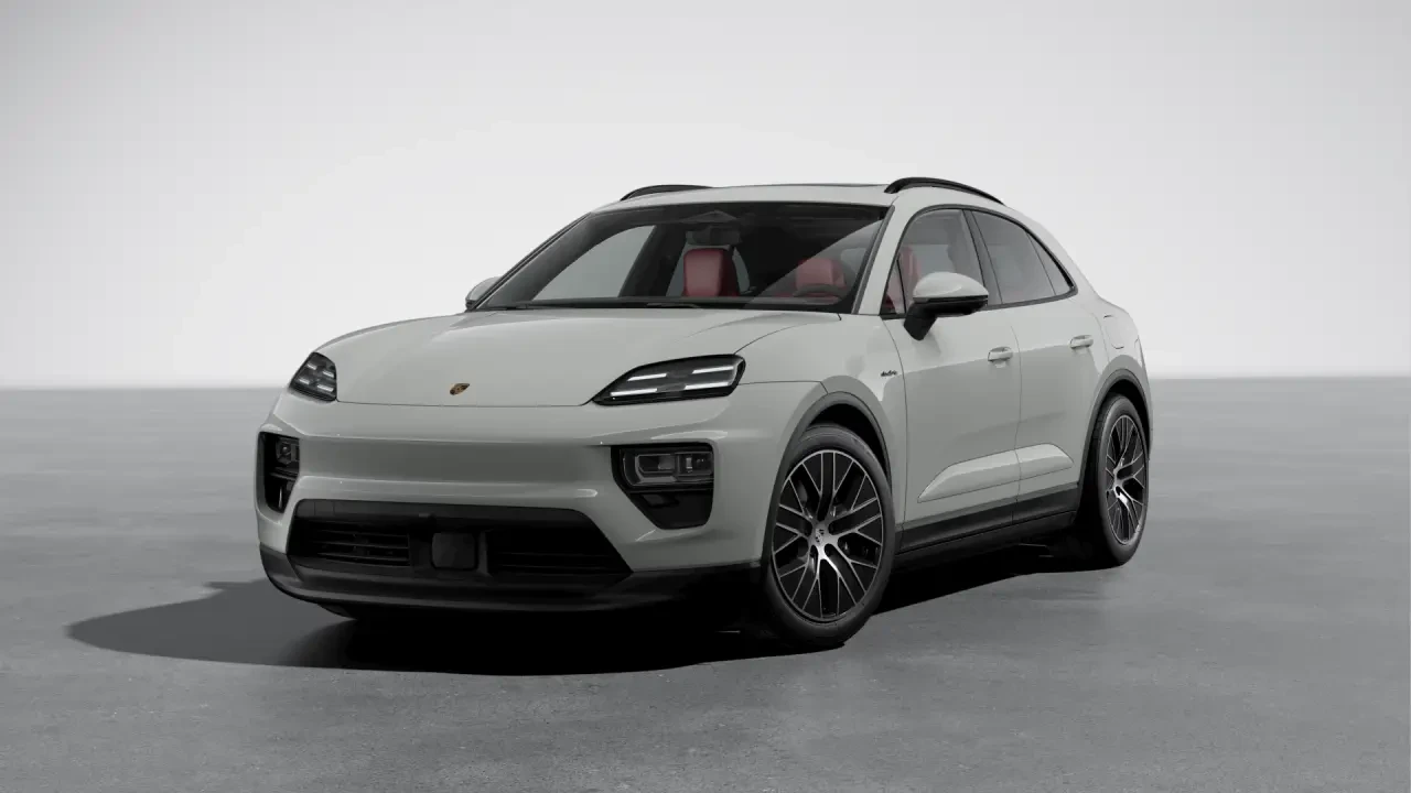 2026 Porsche Macan Electric - Image 8 of 31