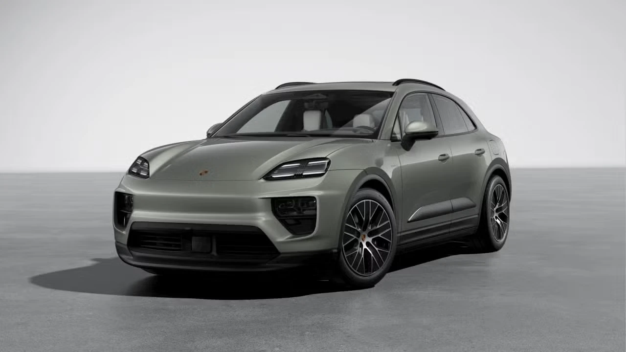 2026 Porsche Macan Electric - Image 4 of 31