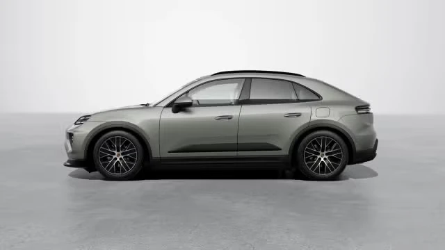 2026 Porsche Macan Electric - Image 10 of 31