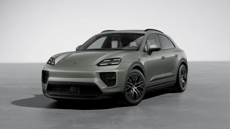 2026 Porsche Macan Electric - Image 7 of 31