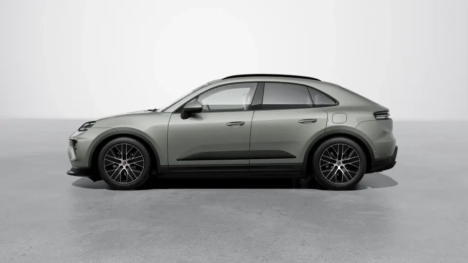 2026 Porsche Macan Electric - Image 15 of 31
