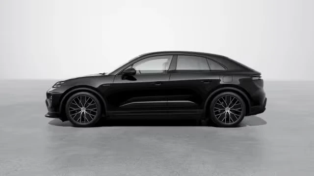 2026 Porsche Macan Electric - Image 10 of 30