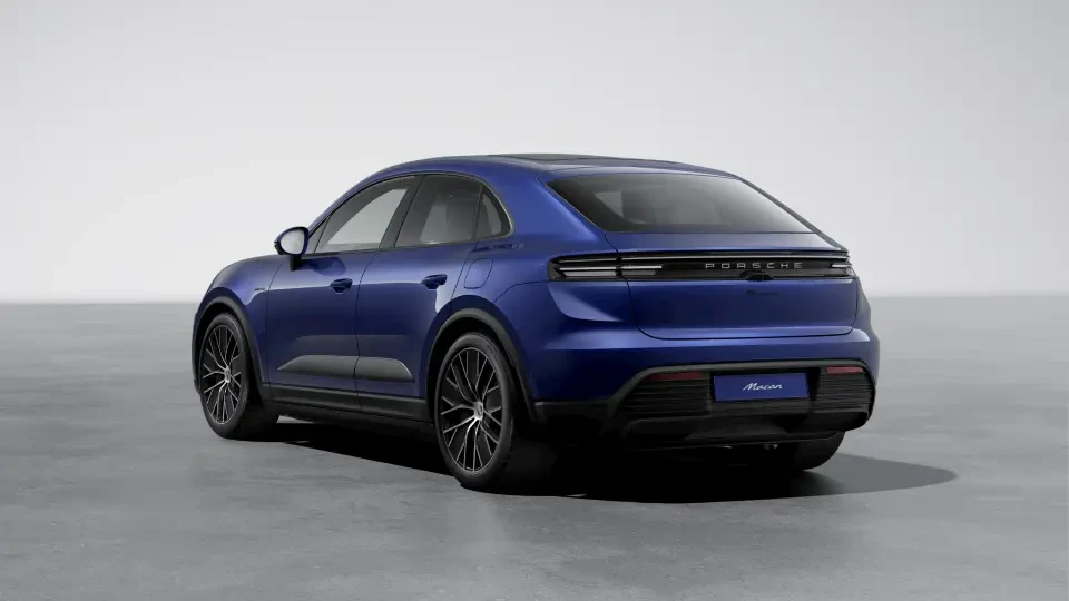2026 Porsche Macan Electric - Image 23 of 30