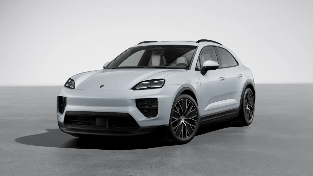 2026 Porsche Macan Electric - Image 8 of 30