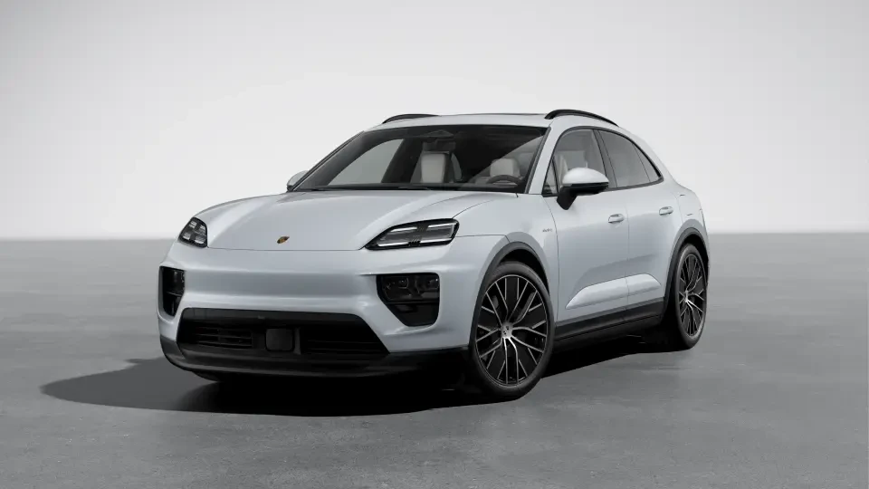2026 Porsche Macan Electric - Image 7 of 30