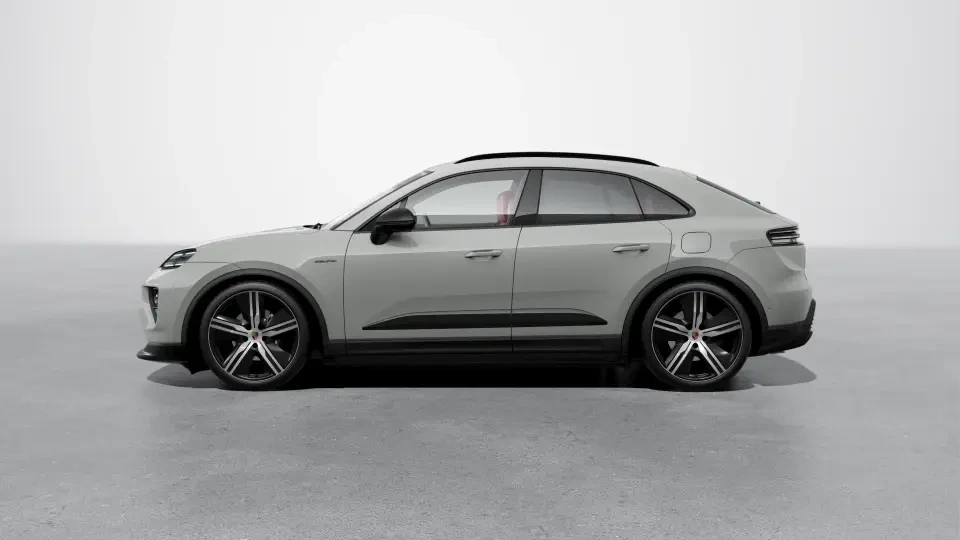 2026 Porsche Macan Electric - Image 15 of 31
