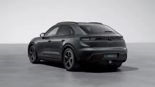 2026 Porsche Macan Electric - Image 17 of 31