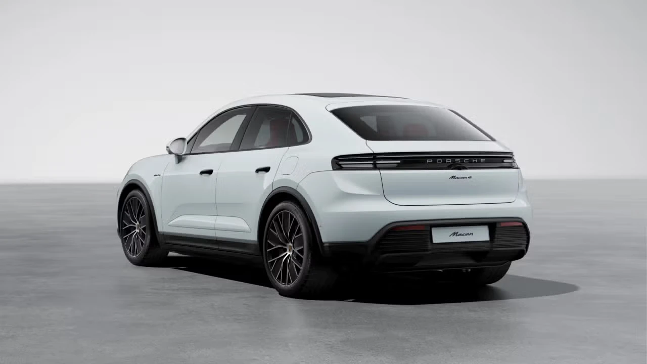 2026 Porsche Macan Electric - Image 20 of 30