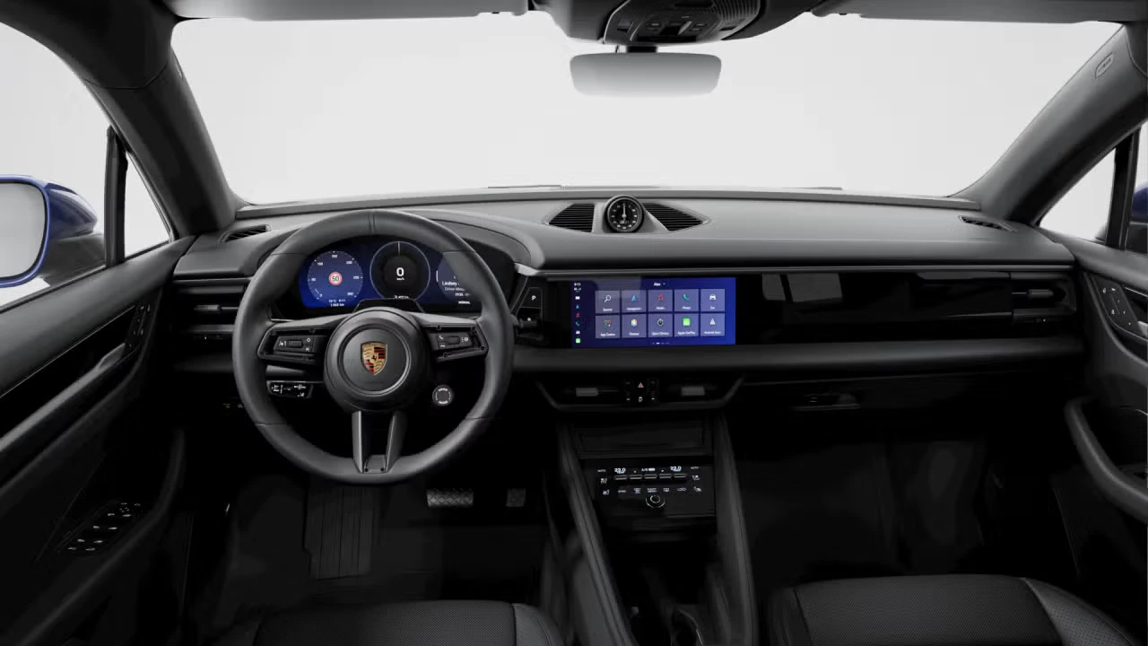 2026 Porsche Macan - Image 28 of 30