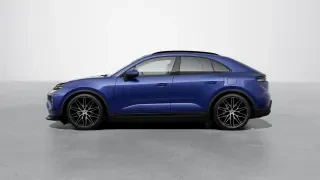 2026 Porsche Macan - Image 13 of 30