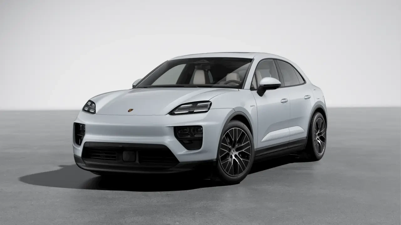 2026 Porsche Macan Electric - Image 8 of 30