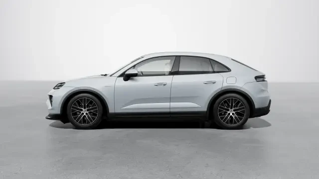 2026 Porsche Macan Electric - Image 14 of 30