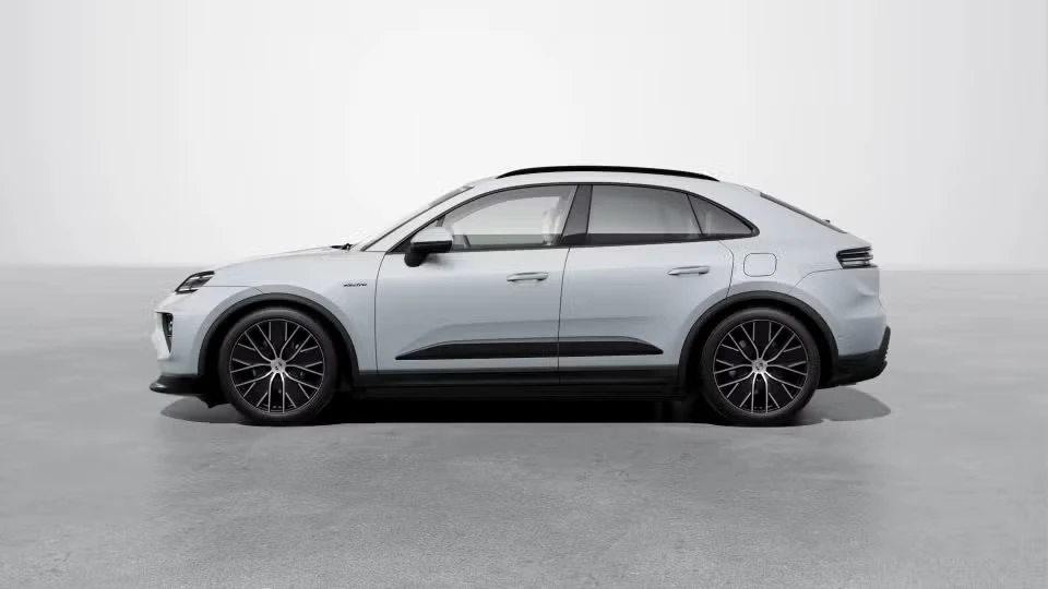2026 Porsche Macan Electric - Image 11 of 31