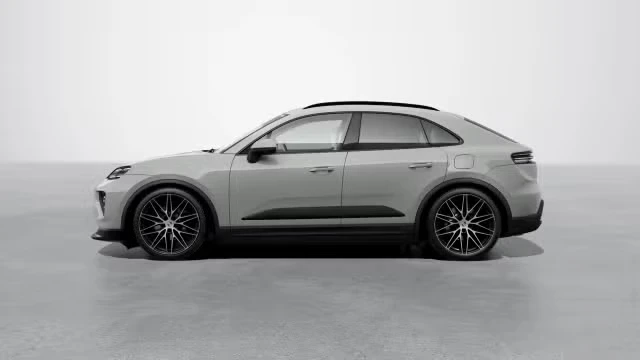 2026 Porsche Macan Electric - Image 10 of 31