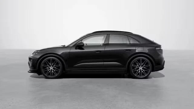2026 Porsche Macan Electric - Image 10 of 31