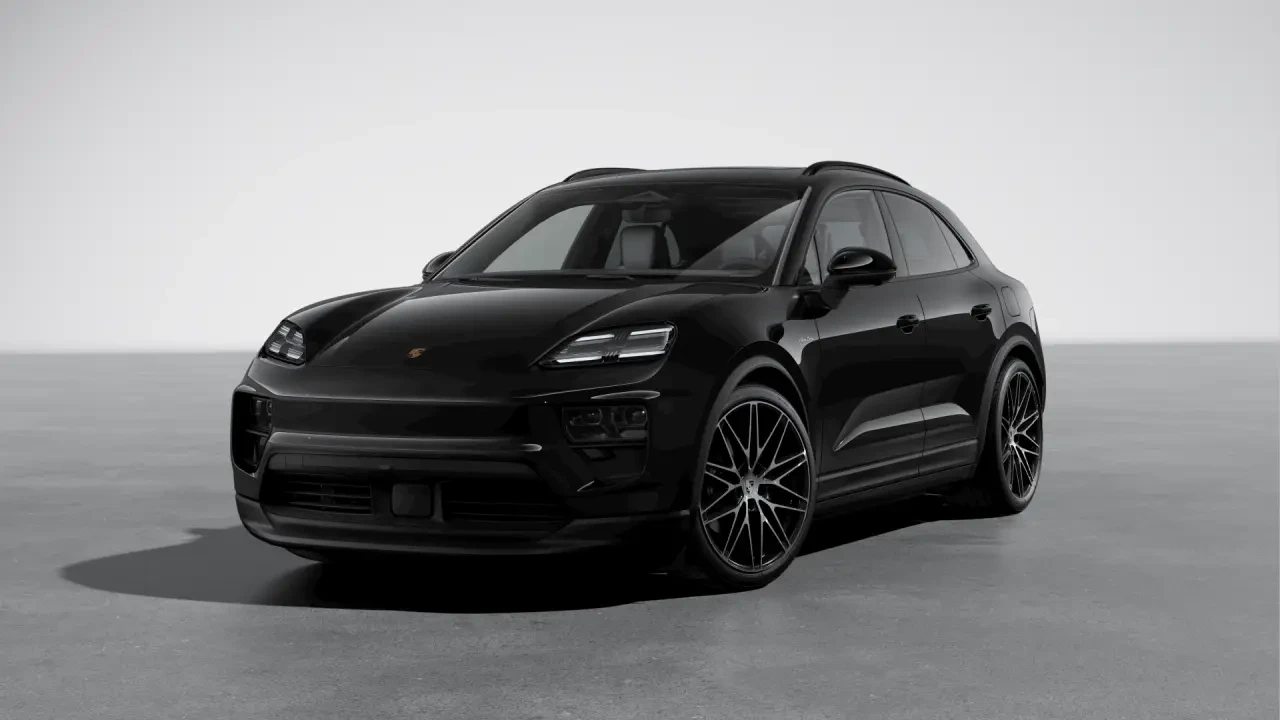 2026 Porsche Macan Electric - Image 8 of 31