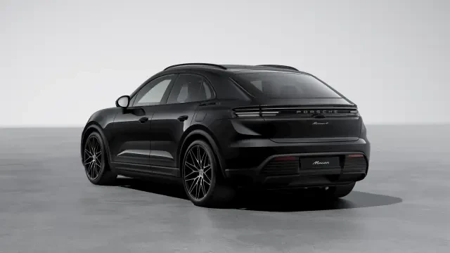 2026 Porsche Macan - Image 22 of 30