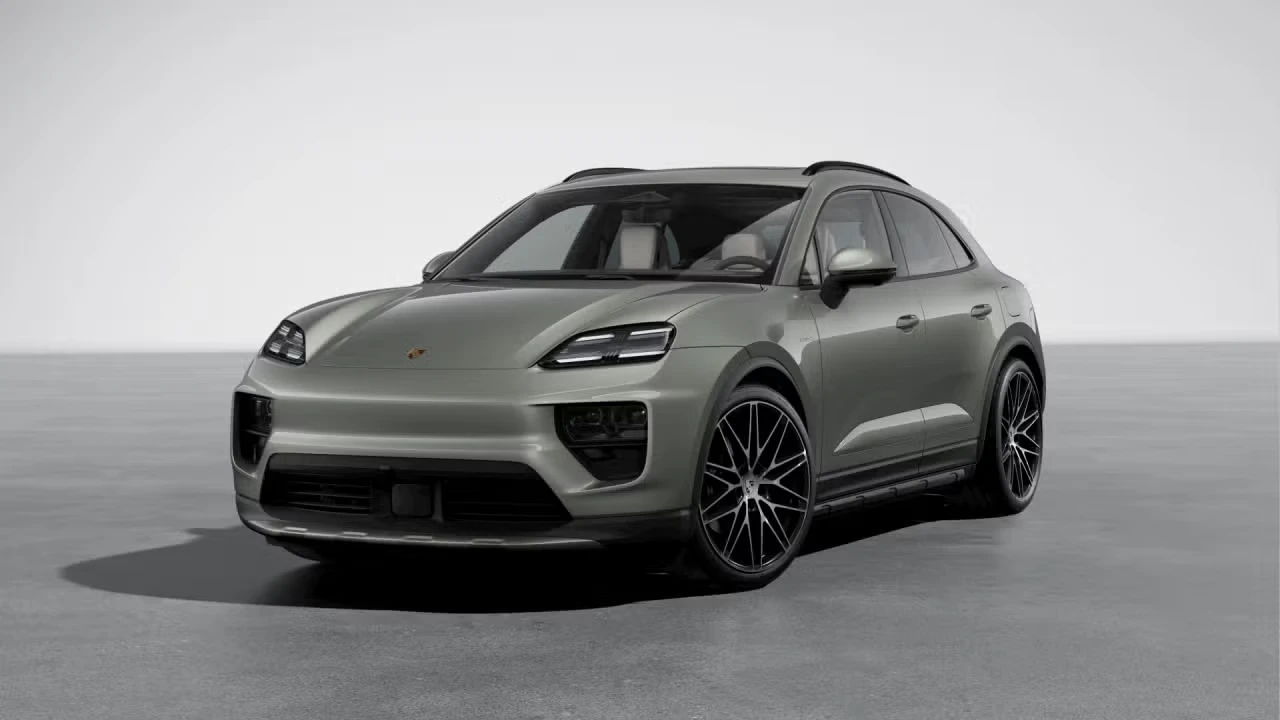 2026 Porsche Macan Electric - Image 4 of 31