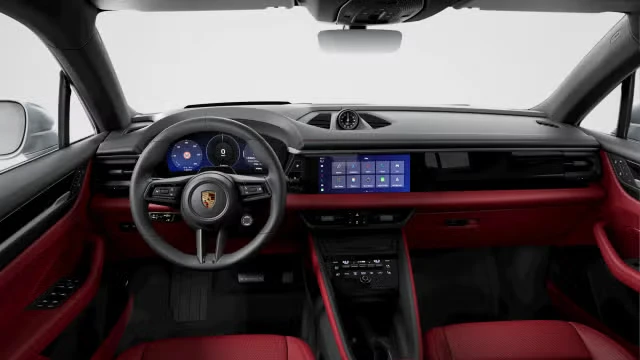 2026 Porsche Macan - Image 26 of 30