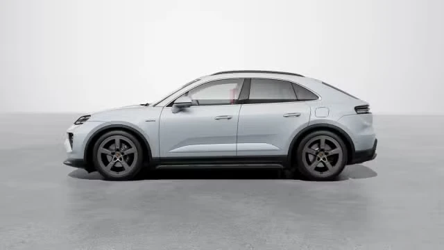 2026 Porsche Macan - Image 10 of 30