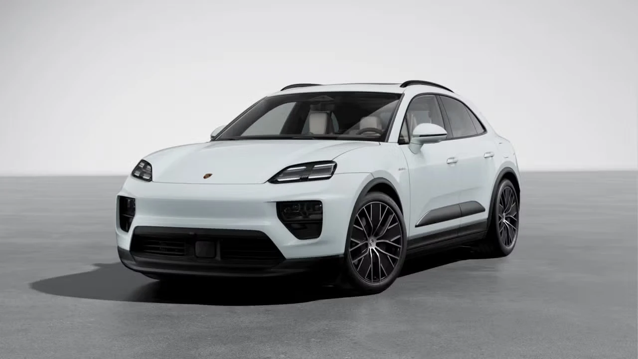 2026 Porsche Macan Electric - Image 4 of 30