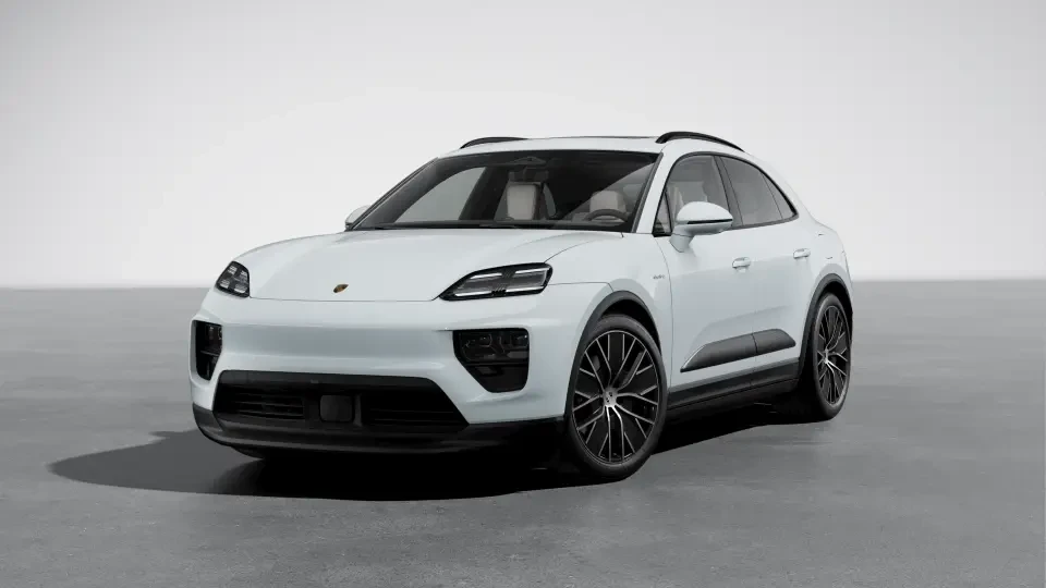 2026 Porsche Macan Electric - Image 7 of 30