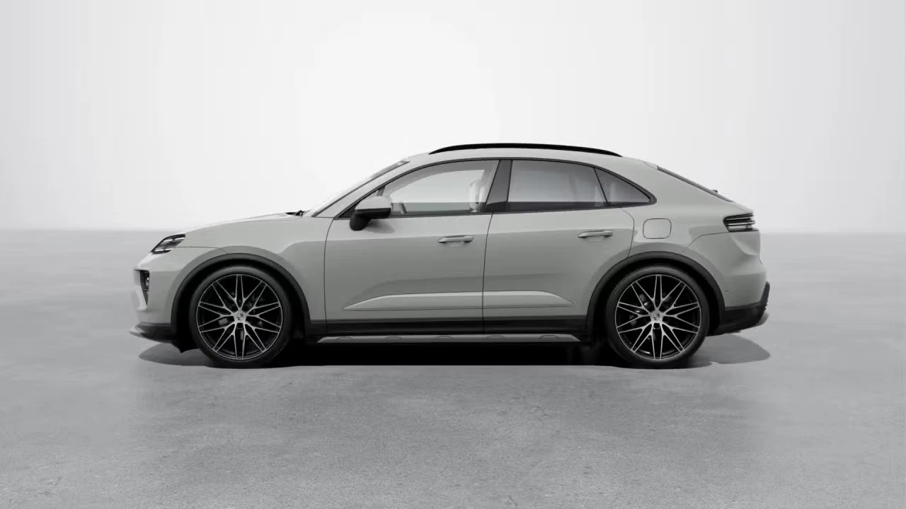 2026 Porsche Macan Electric - Image 12 of 30