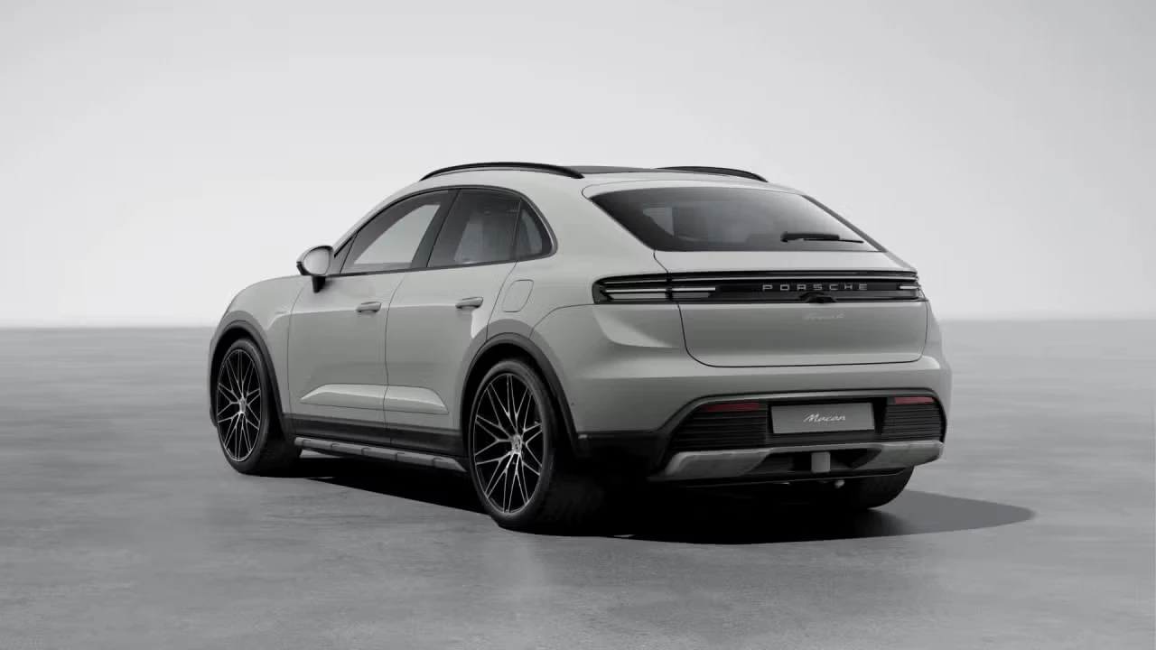 2026 Porsche Macan Electric - Image 20 of 30
