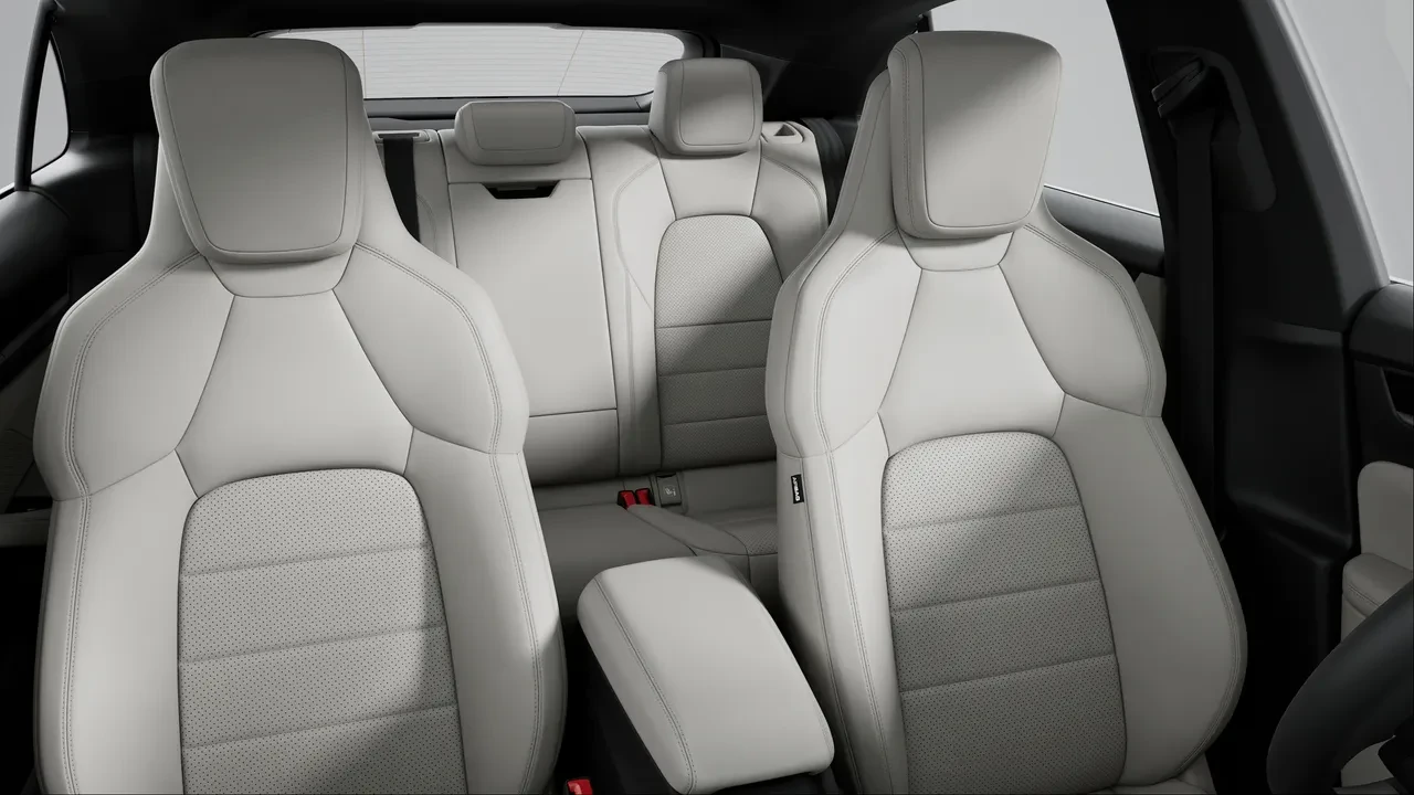 2026 Porsche Macan Electric - Image 7 of 7