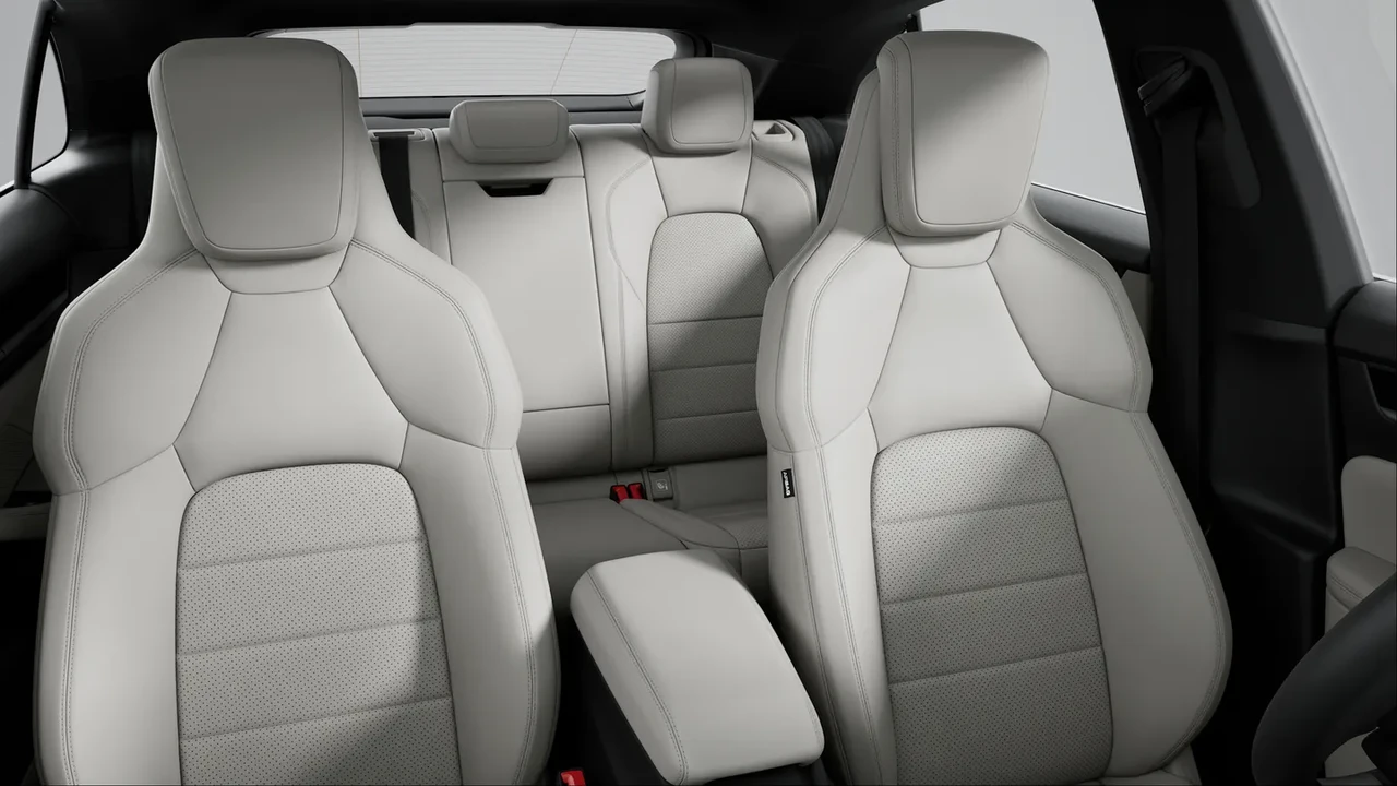 2026 Porsche Macan Electric - Image 7 of 7