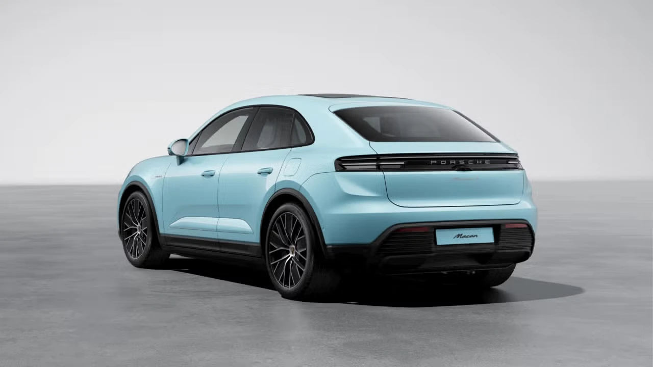 2026 Porsche Macan Electric - Image 20 of 21