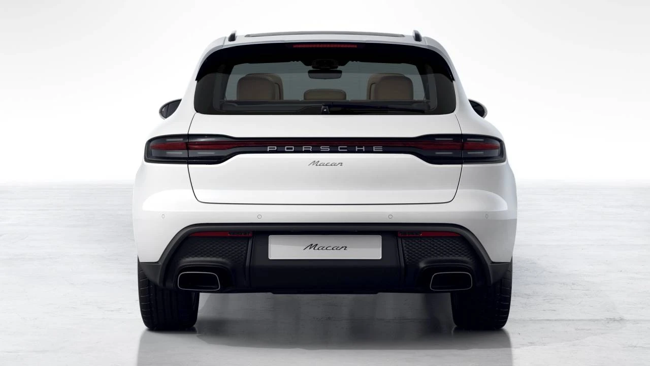 2026 Porsche Macan - Image 7 of 10