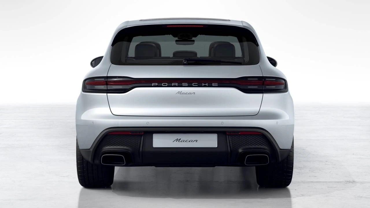 2026 Porsche Macan - Image 7 of 10