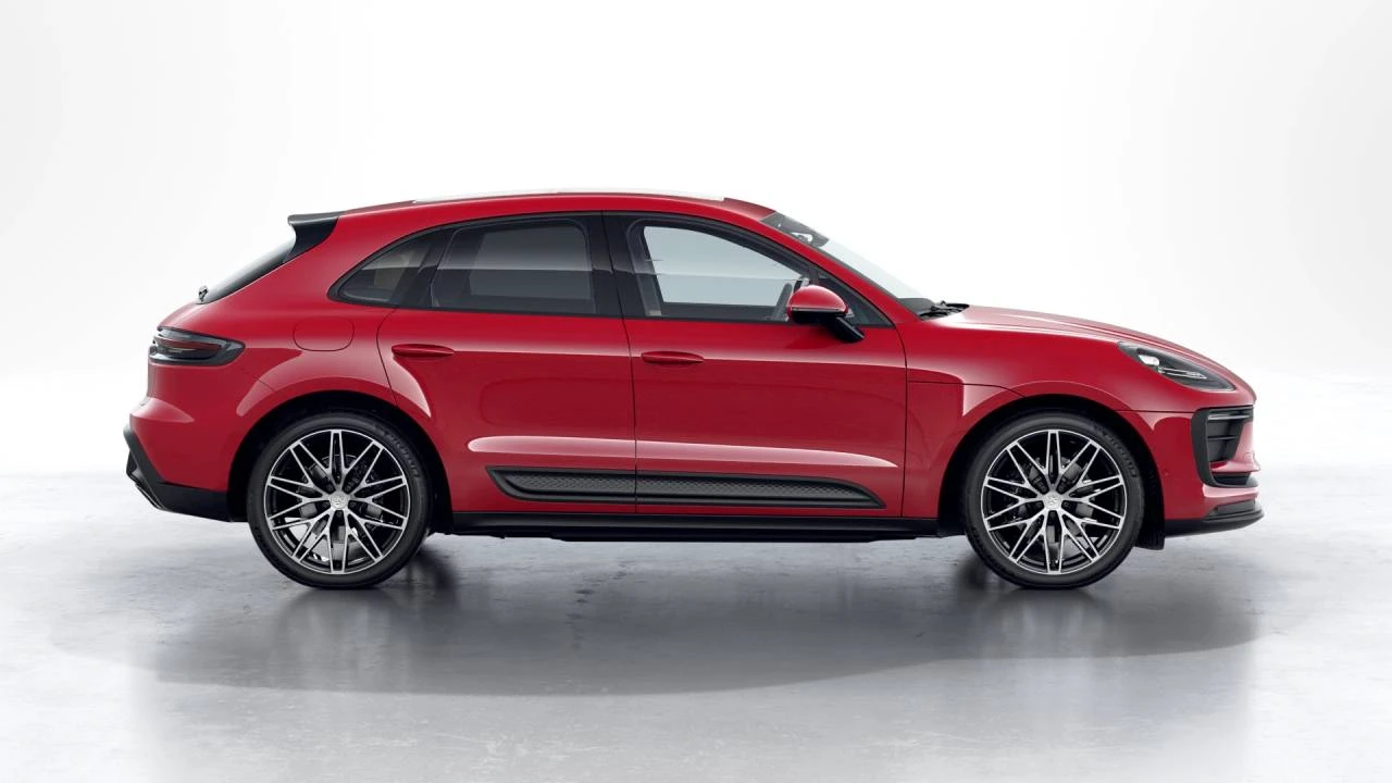 2026 Porsche Macan - Image 6 of 10