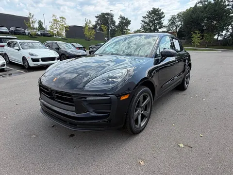 2026 Porsche Macan Base