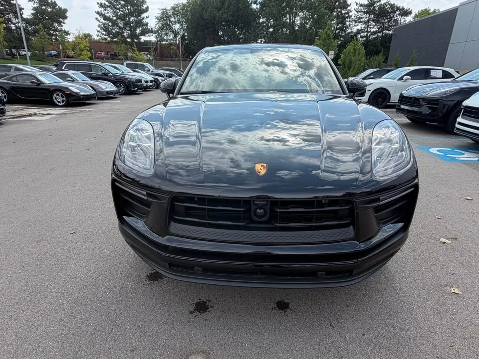 2026 Porsche Macan - Image 2 of 10